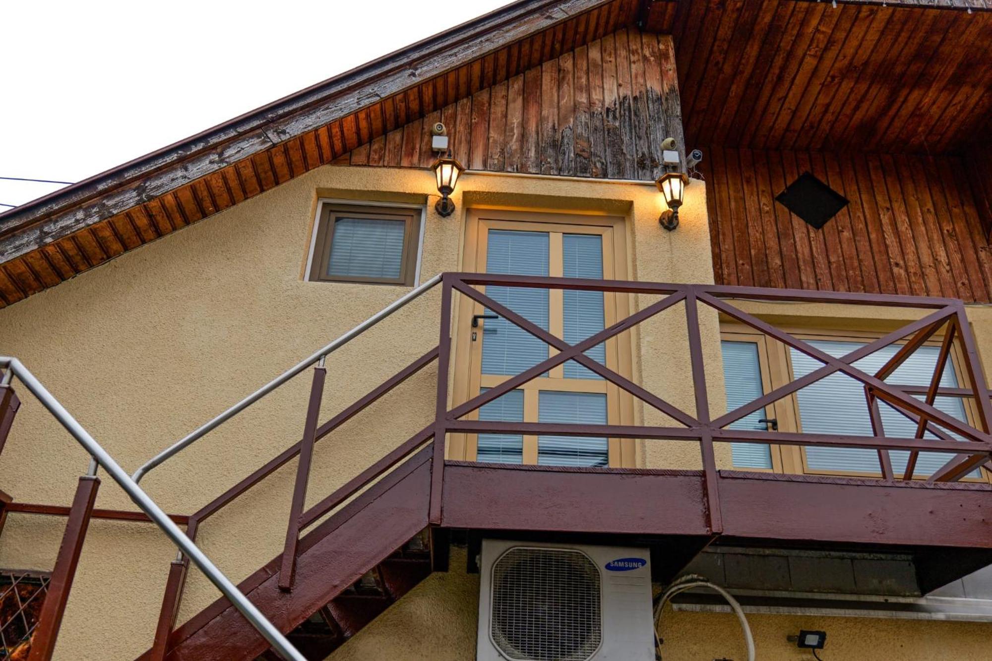 Transylvanian Hideaway Apartment Сибиу Экстерьер фото